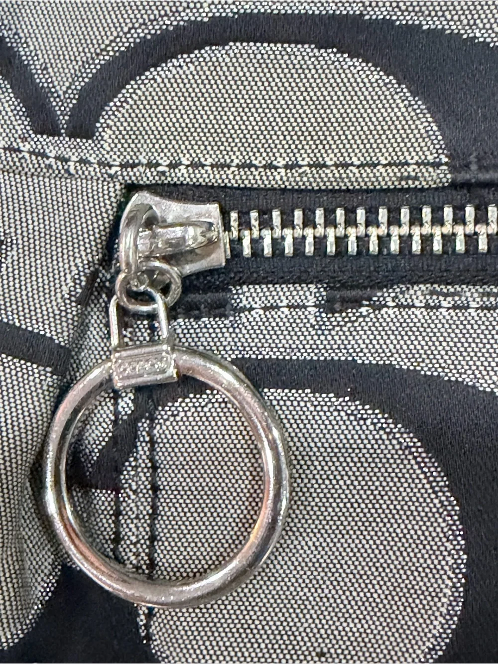 Coach Poppy REHAB Signature Jacquard Zip Pouch in Gray and Black COA included